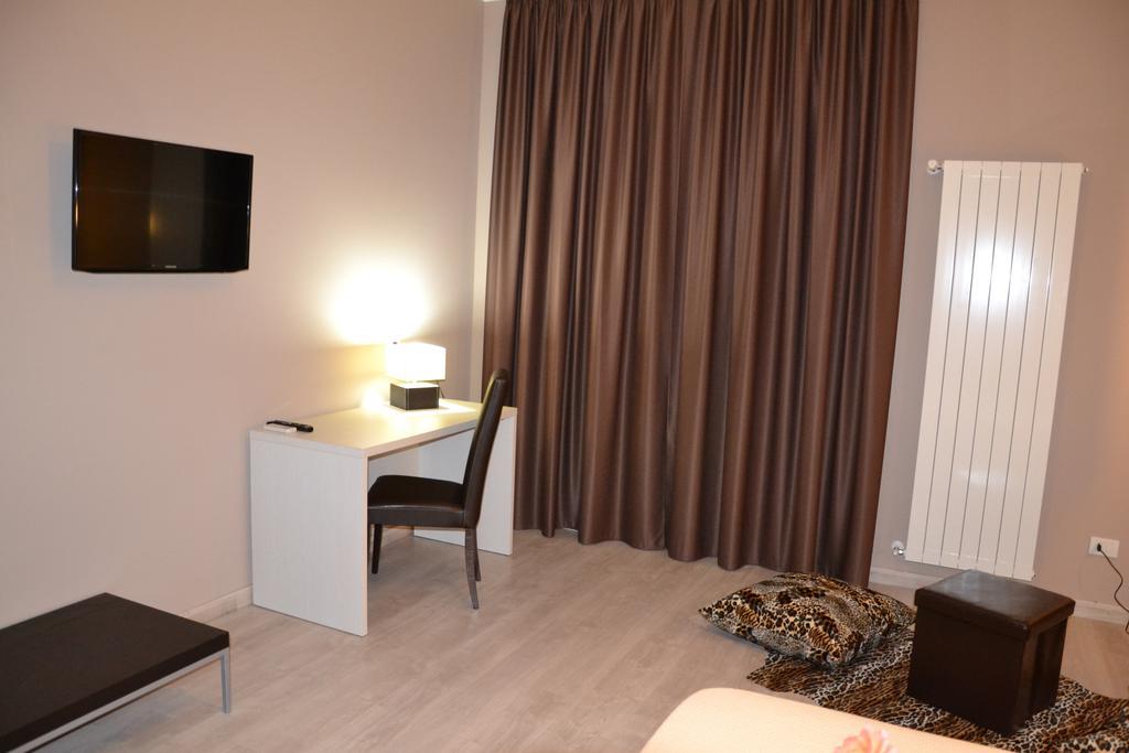 Fly In The World B&B Fiumicino Rum bild
