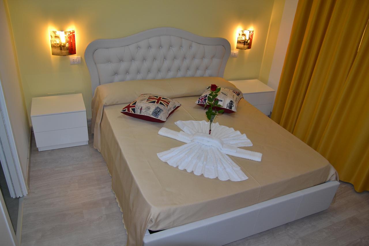 Fly In The World B&B Fiumicino Exteriör bild